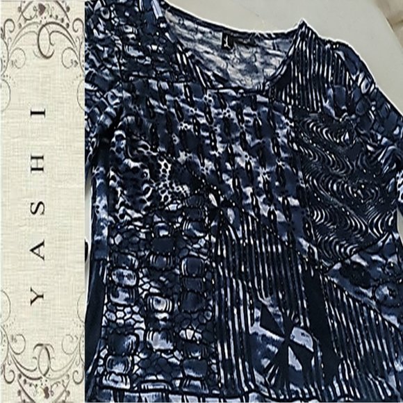 YASHI BEADED CROP - Picture 1 of 7